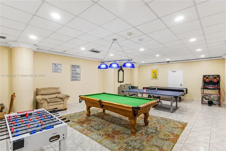 Sea Air Towers #1220 image #28