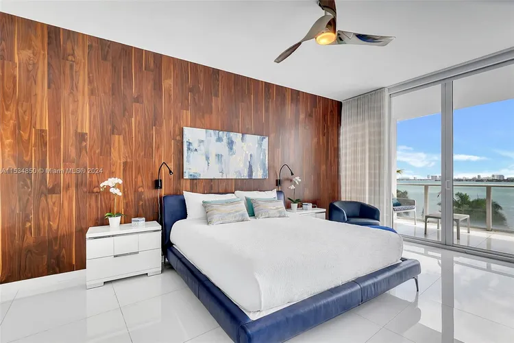 Paramount Bay #607 image #17