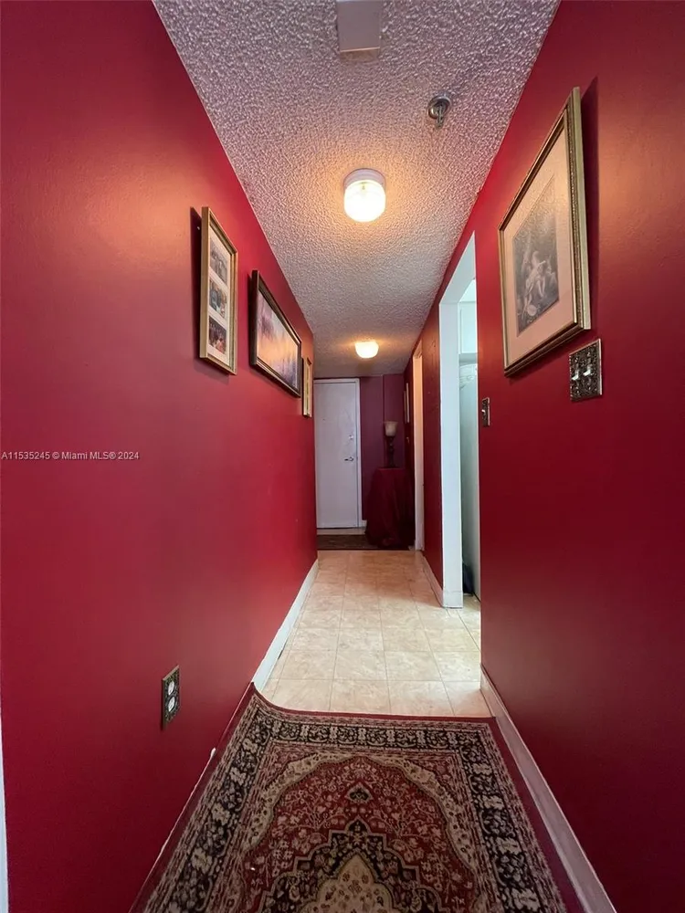 Madison Downtown #W-2209 image #13