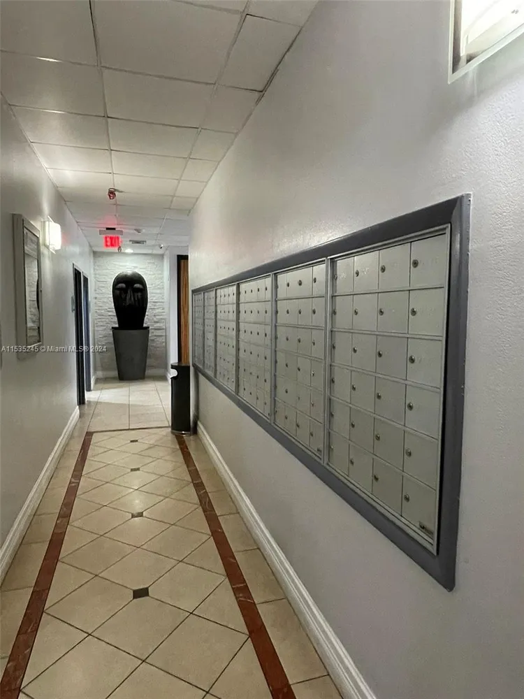 Madison Downtown #W-2209 image #31