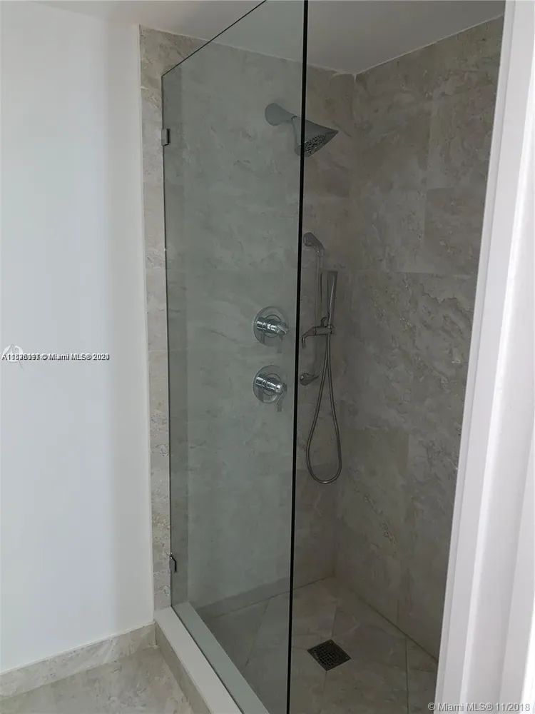 Aria on the Bay #4704 image #7