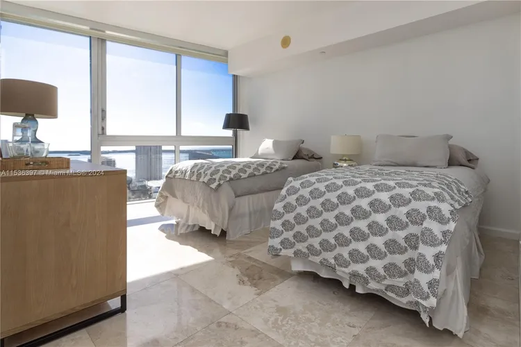 Icon Brickell II #2601 image #12