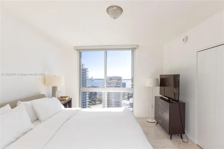 Icon Brickell II #2601 image #21