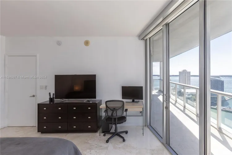 Icon Brickell II #2601 image #51
