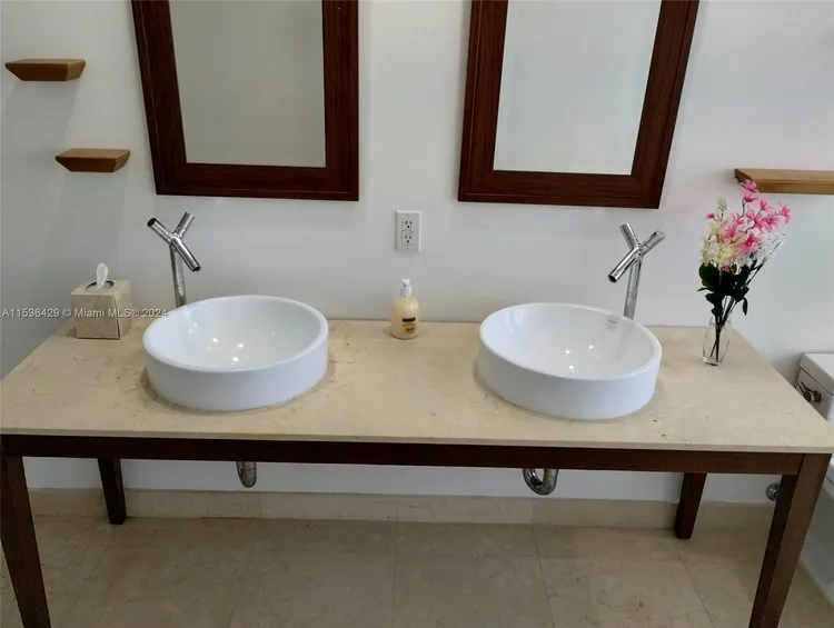 Icon Brickell I #5408 image #17