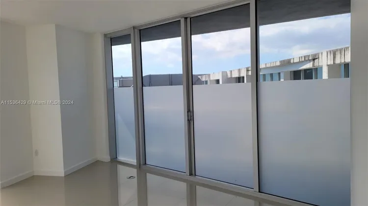 Icon Brickell I #5408 image #6