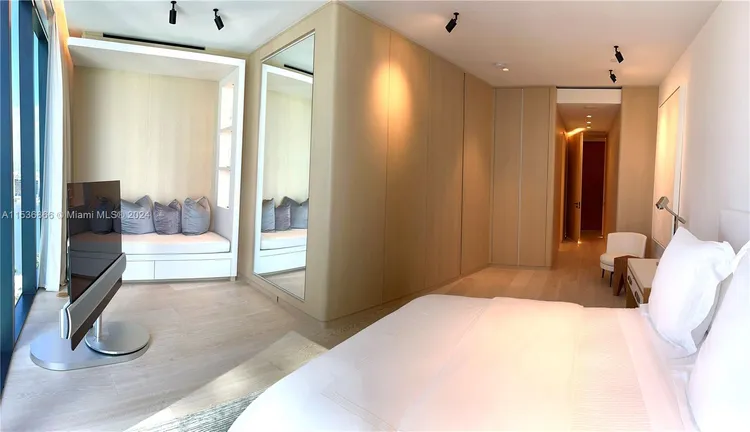 Porsche Design Tower #3501 image #50