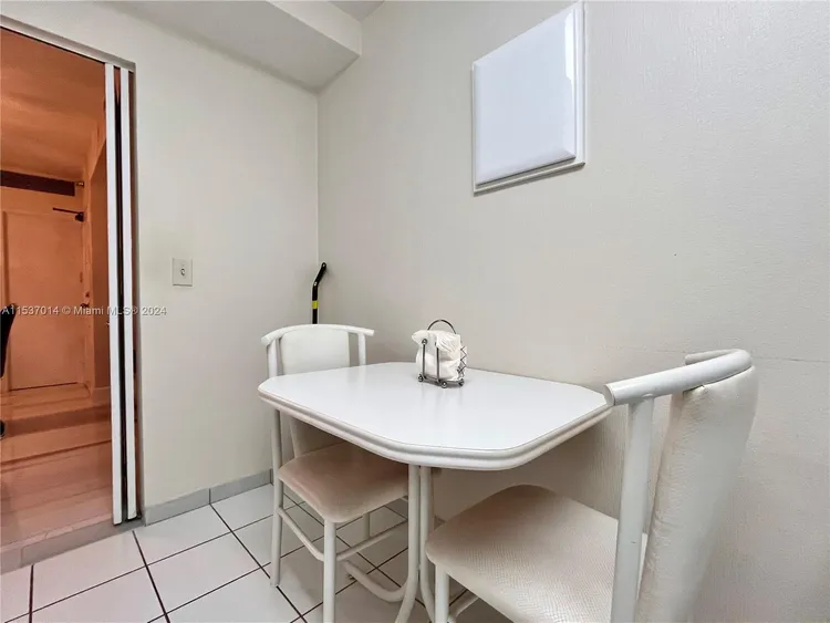 The Plaza of Bal Harbour #1423 image #15