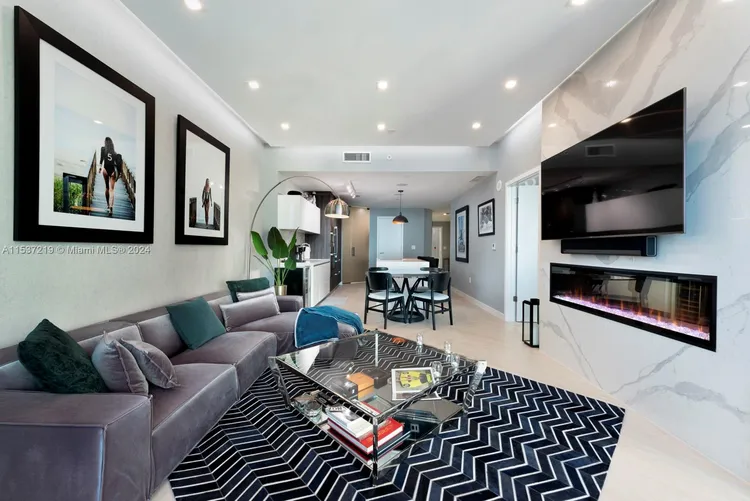 Paramount Miami Worldcenter #2505 image #14