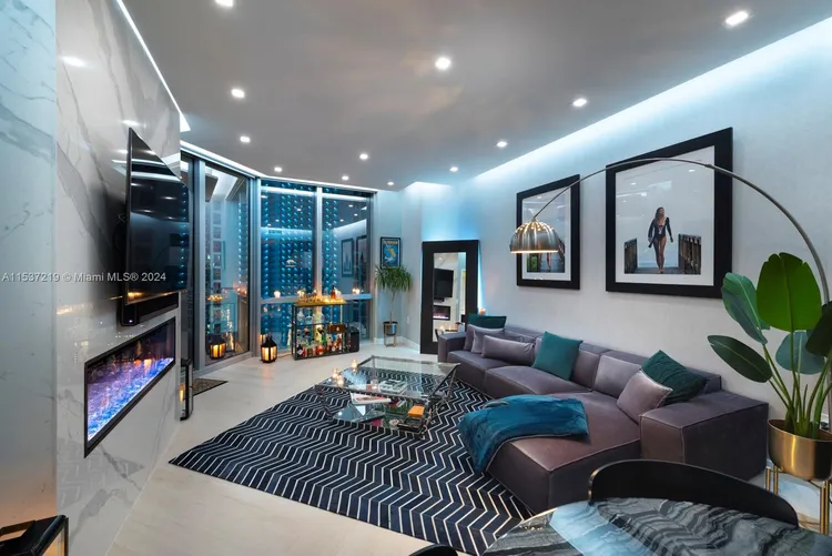 Paramount Miami Worldcenter #2505 image #33