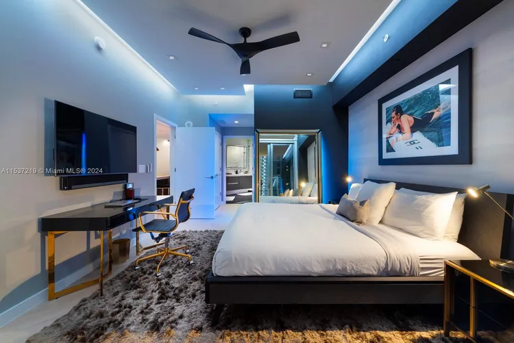 Paramount Miami Worldcenter #2505 image #37