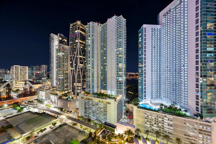 Paramount Miami Worldcenter #2505 image #41