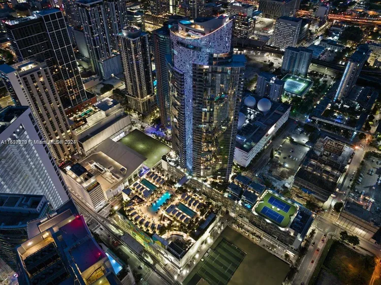 Paramount Miami Worldcenter #2505 image #47