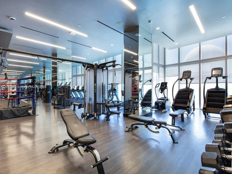 Paramount Miami Worldcenter #2505 image #66