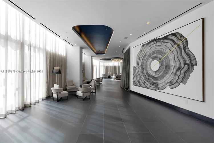 Paramount Miami Worldcenter #2505 image #76