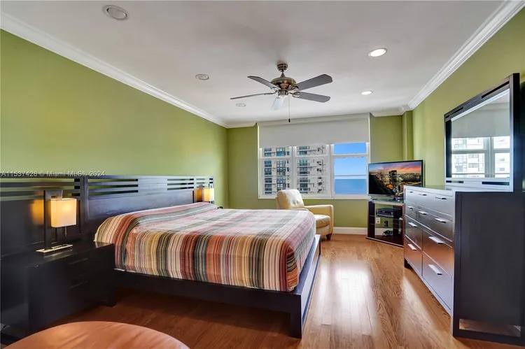 Seacoast 5700 #16A image #12