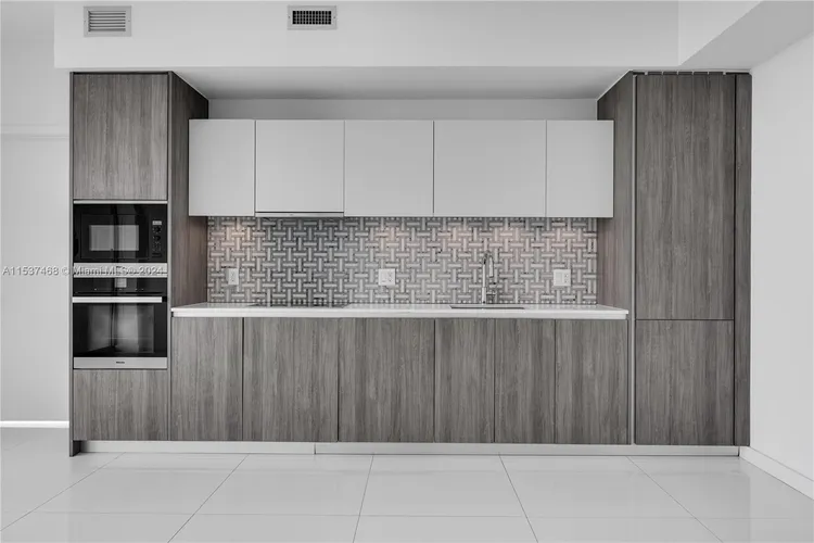 Biscayne Beach #2604 image #17