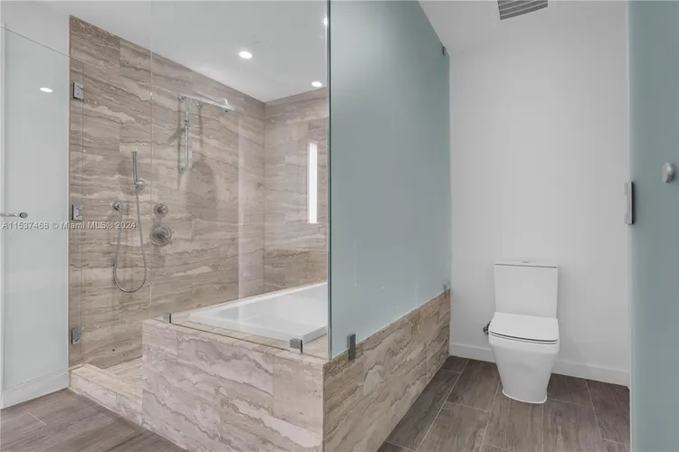 Biscayne Beach #2604 image #29