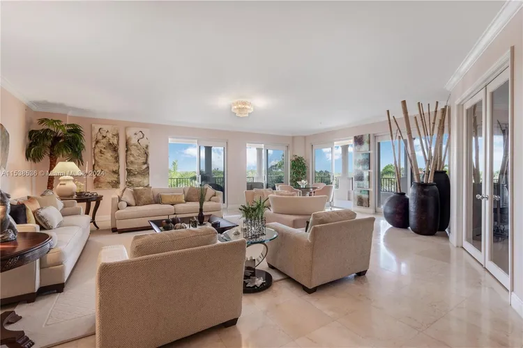 Padua Condo Deering Bay #233 image #19