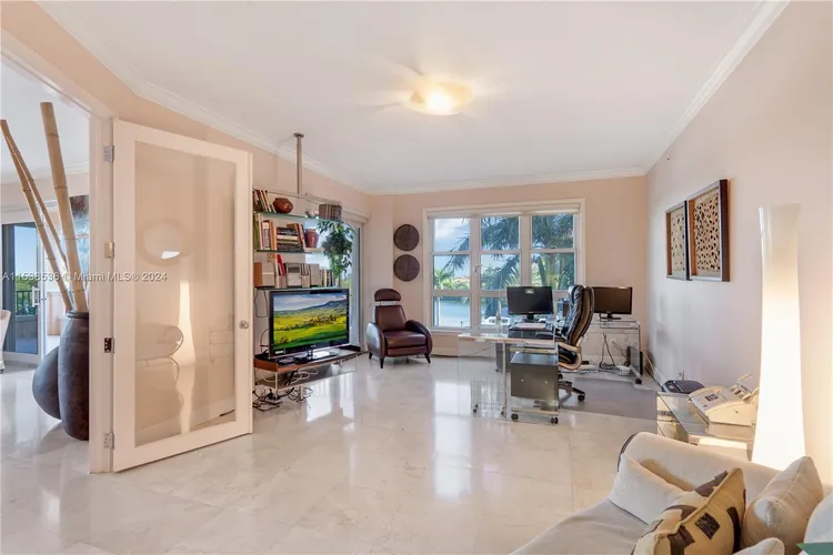 Padua Condo Deering Bay #233 image #21