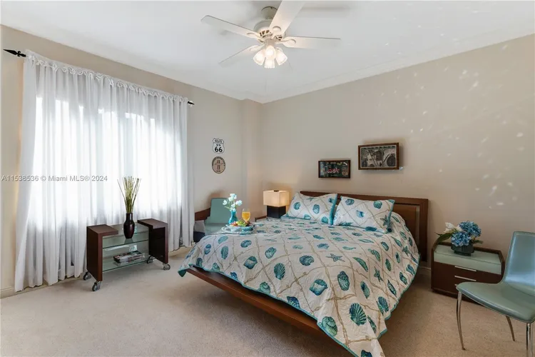 Padua Condo Deering Bay #233 image #45