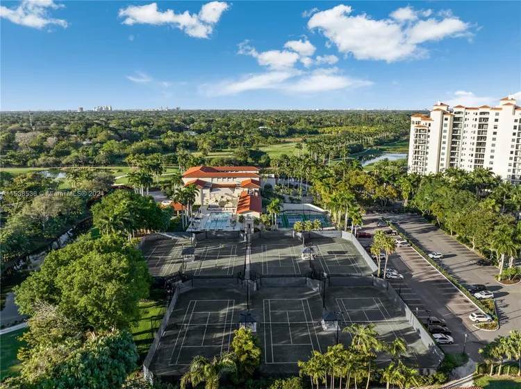 Padua Condo Deering Bay #233 image #57