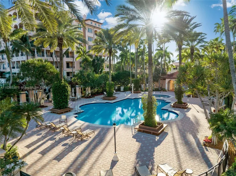 Padua Condo Deering Bay #233 image #6