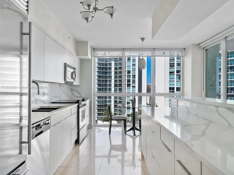 Oceania IV #1241 image #13