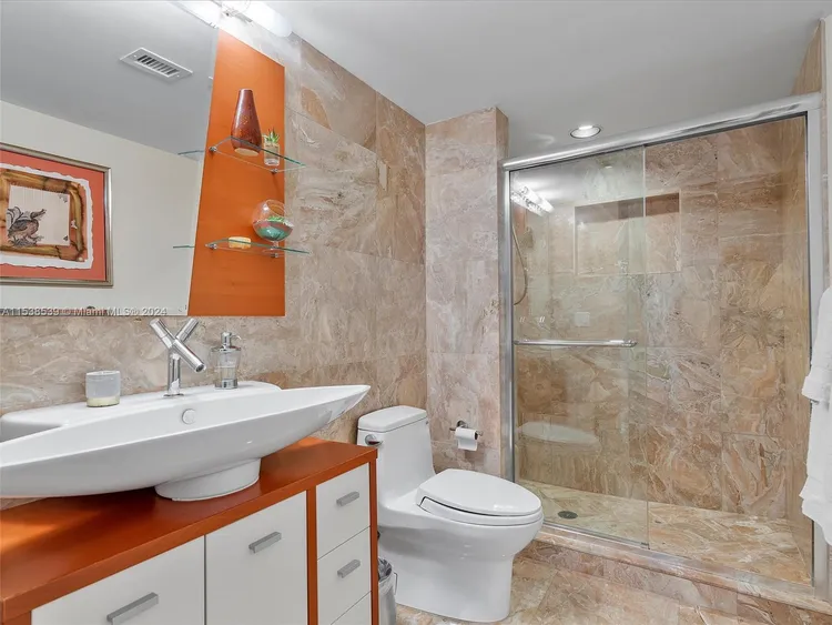 Oceania IV #1241 image #30