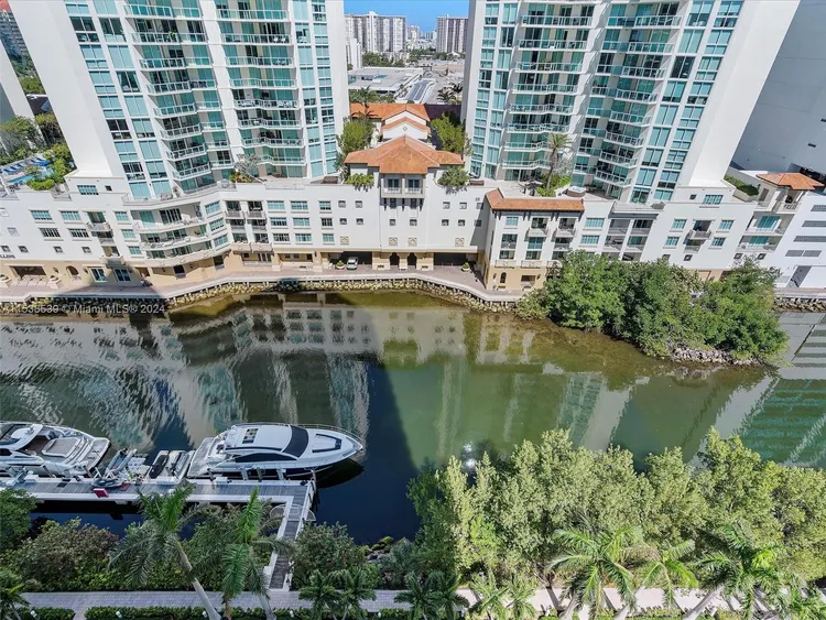 Oceania IV #1241 image #32