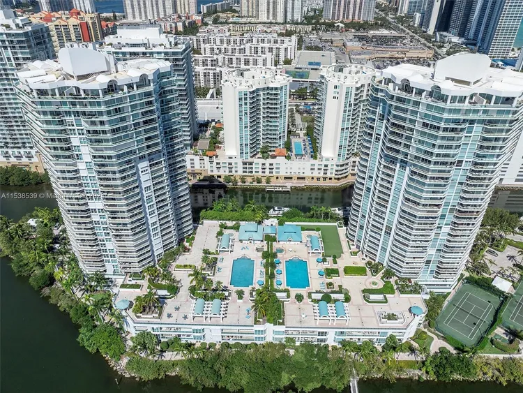 Oceania IV #1241 image #51