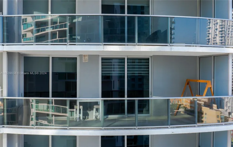 Aria on the Bay #1703 image #36