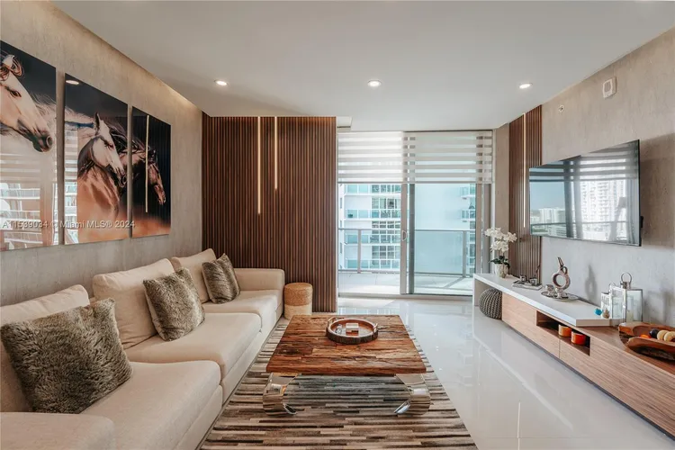 Aria on the Bay #1703 image #9