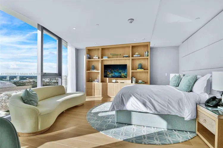 Ritz-Carlton Residences Sunny Isles #3604 image #30