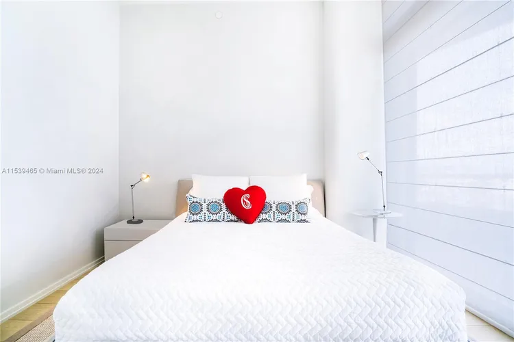 Faena House #8C image #18