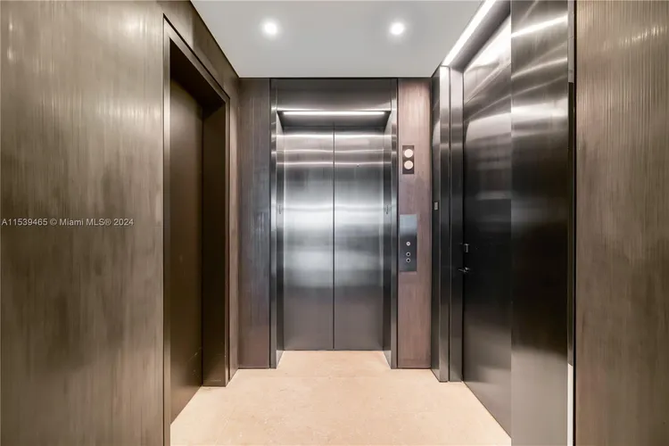 Faena House #8C image #26