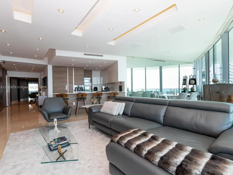 900 Biscayne Bay #3406 image #10