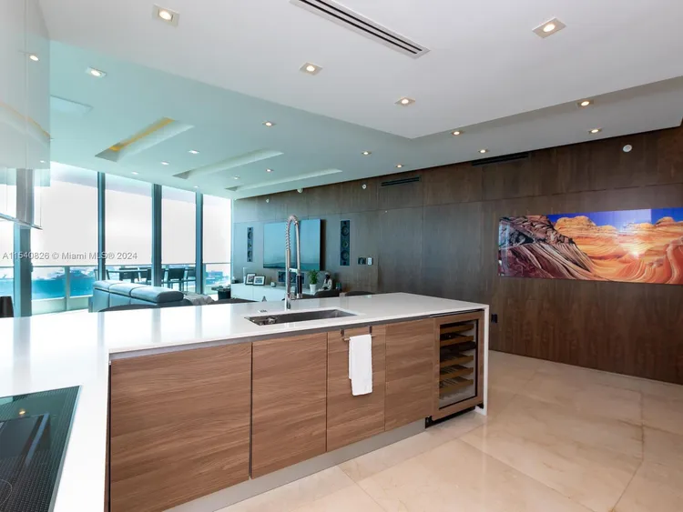 900 Biscayne Bay #3406 image #23