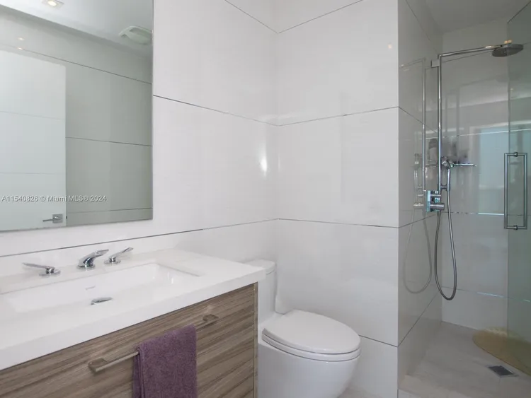 900 Biscayne Bay #3406 image #37