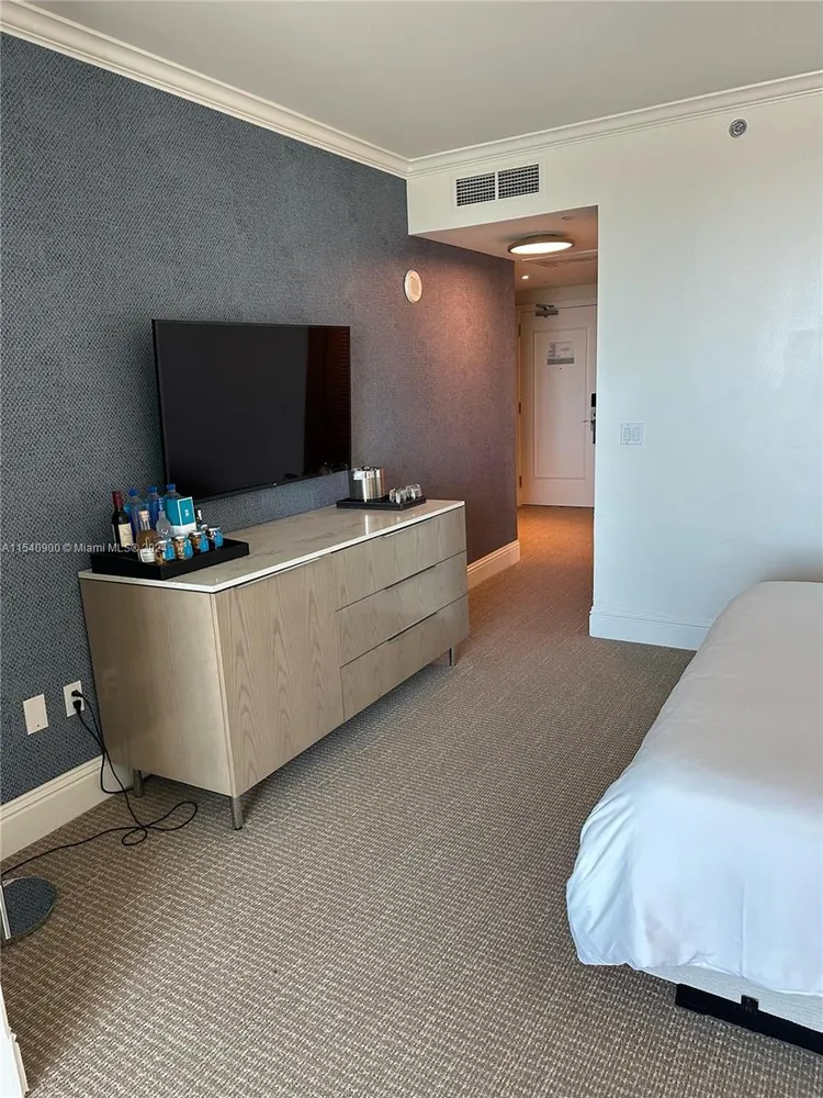 Fontainebleau II Tresor #2310 image #7