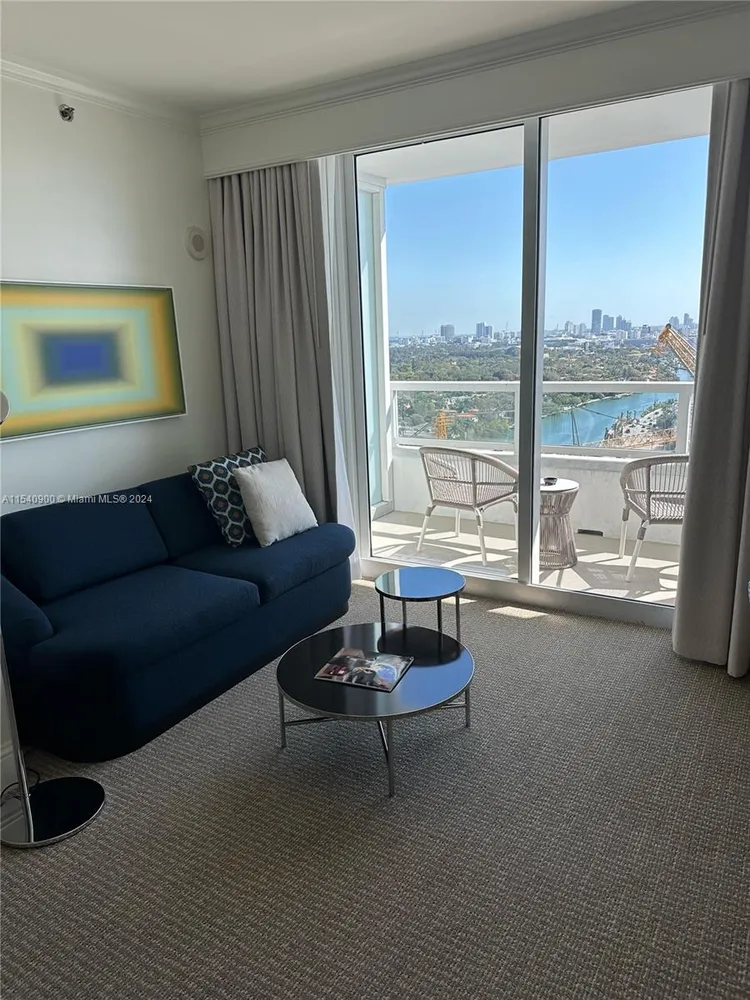 Fontainebleau II Tresor #2310 image #8