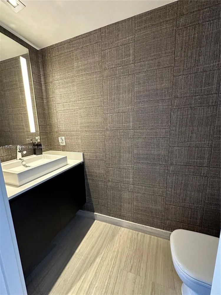 Echo Brickell #2502 image #14