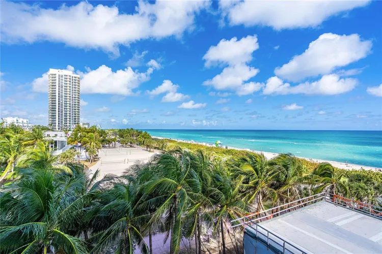 Burleigh House #505 image #11