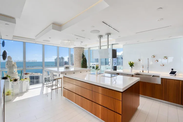 Jade Brickell #3211 image #12