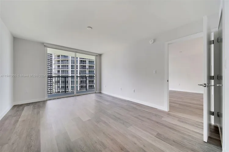 Bay Parc #24D image #13