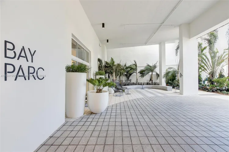 Bay Parc #24D image #23