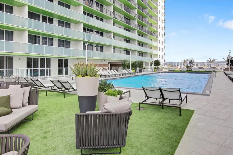 Bay Parc #24D image #27