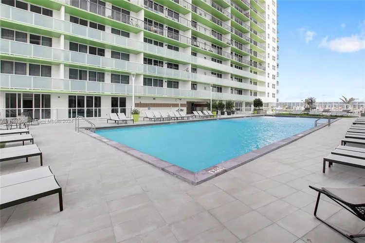 Bay Parc #24D image #31