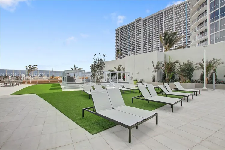Bay Parc #24D image #64