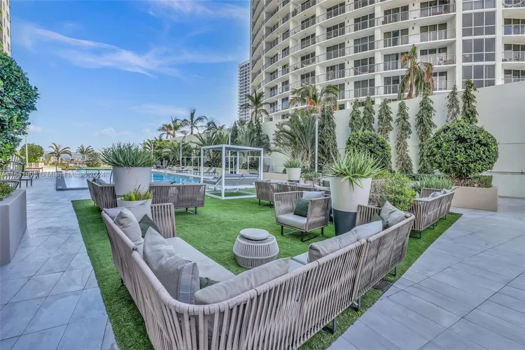 Bay Parc #24D image #68